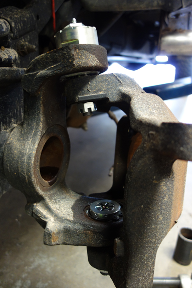 Reservoir Mount Installation Pictures 